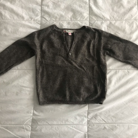 Beautiful, Soft Bonpoint Cashmere Sweater for Baby Size 18M - Picture 7 of 8